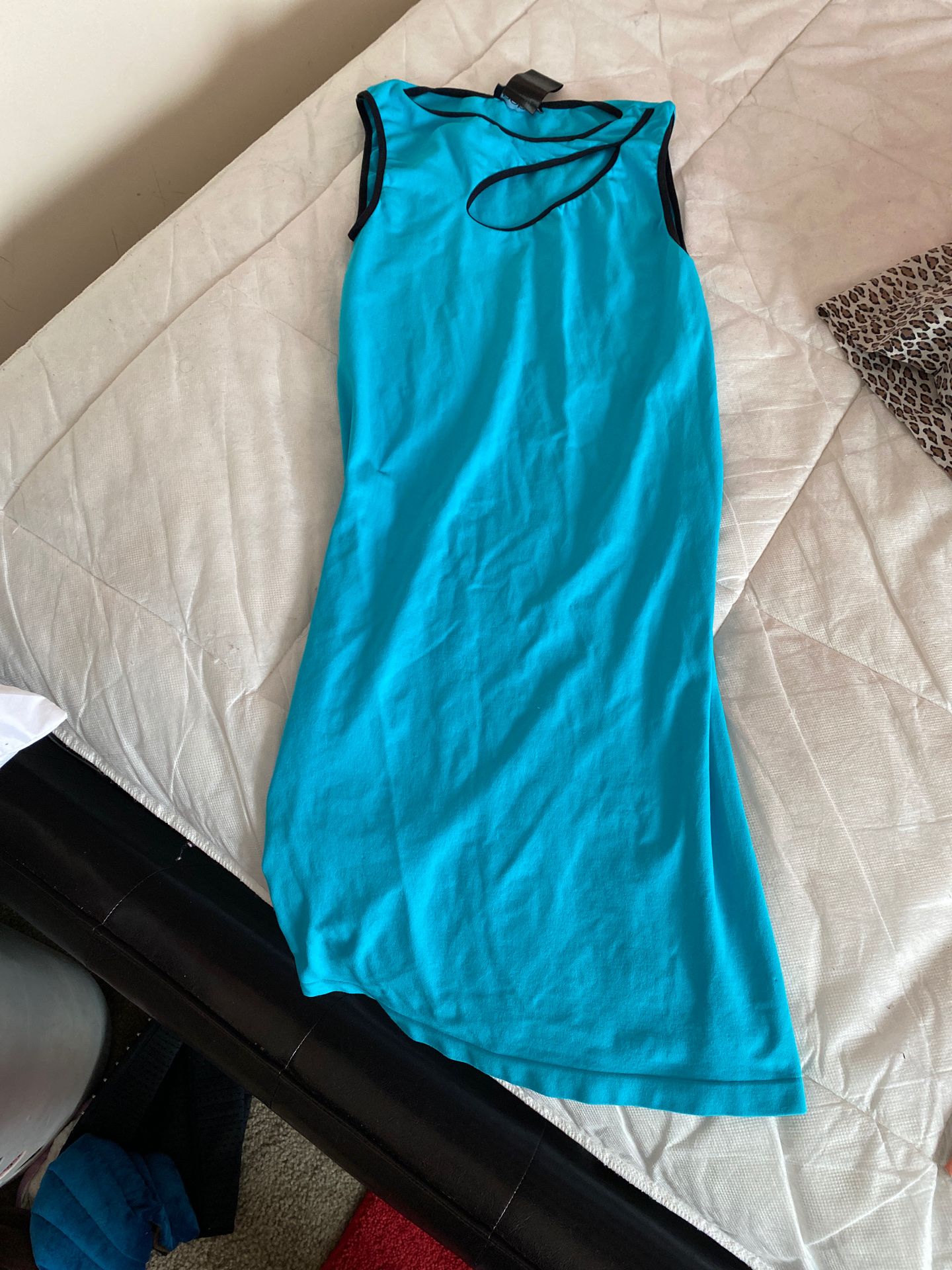 Bebe dress