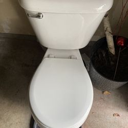 MPP Toilet 1.6 Gal