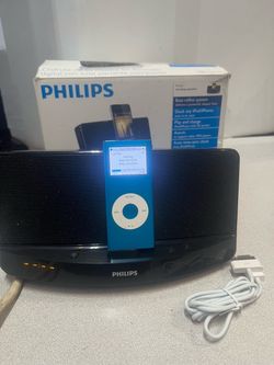 Apple IPod Nano 2nd Gen 4GB with Philips Dock READ