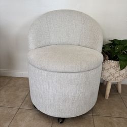 Storage Chair 