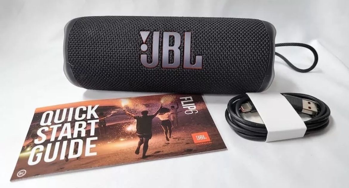 Brand New Jbl Flip6 Black