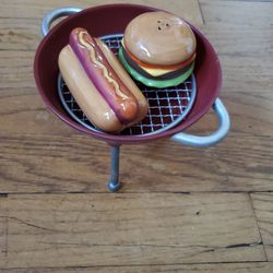 Ceramic Salt And Pepper Shaker