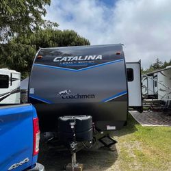 Coachman Catallina legacy with bunk room 