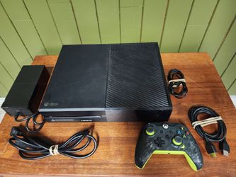 Xbox One console [Sale Pending]