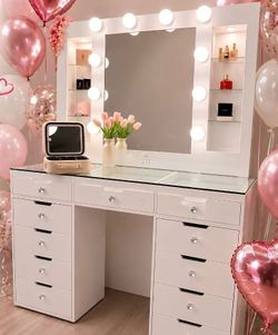 Vanity house