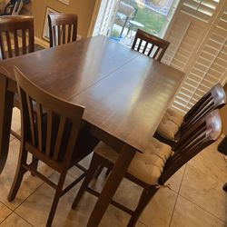 Dinning Table