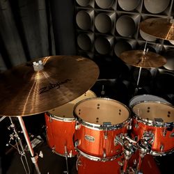 Yamaha Stage Custom Birch 5-Piece Shell Pack With 22" Bass Drum Honey Amber