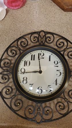 Battery mordern house clock