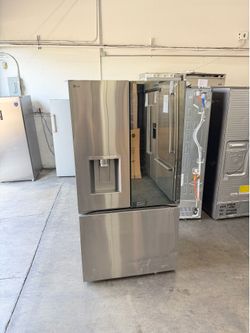 🔥 LG Counter-Depth French Door Refrigerator with Water Dispenser
