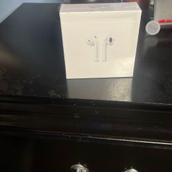 AirPods