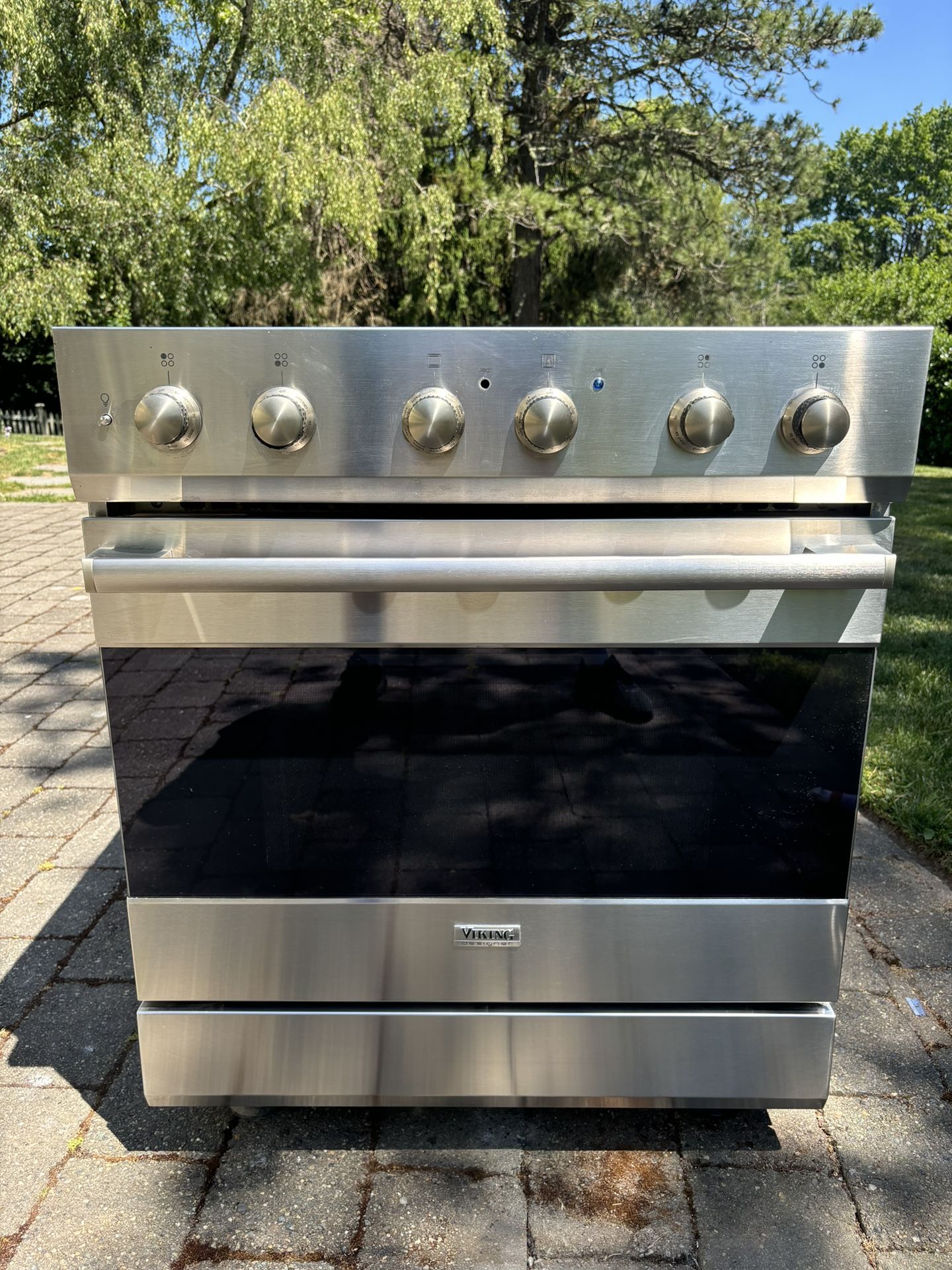 Viking 30” Designer Series Stainless Steel Dual Fuel Range
