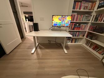 Gaming desk