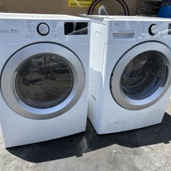 LG set Front Load Washer And Gas Dryer “white” 