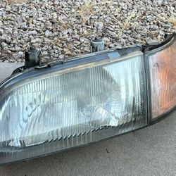 95-98 Honda Odyssey Headlights And Corners