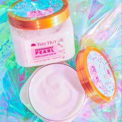 Tree Hut Peppermint Pearl Sugar Scrub