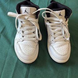 Nike Jordans Boys 