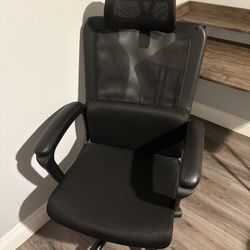 Desk & Chair 