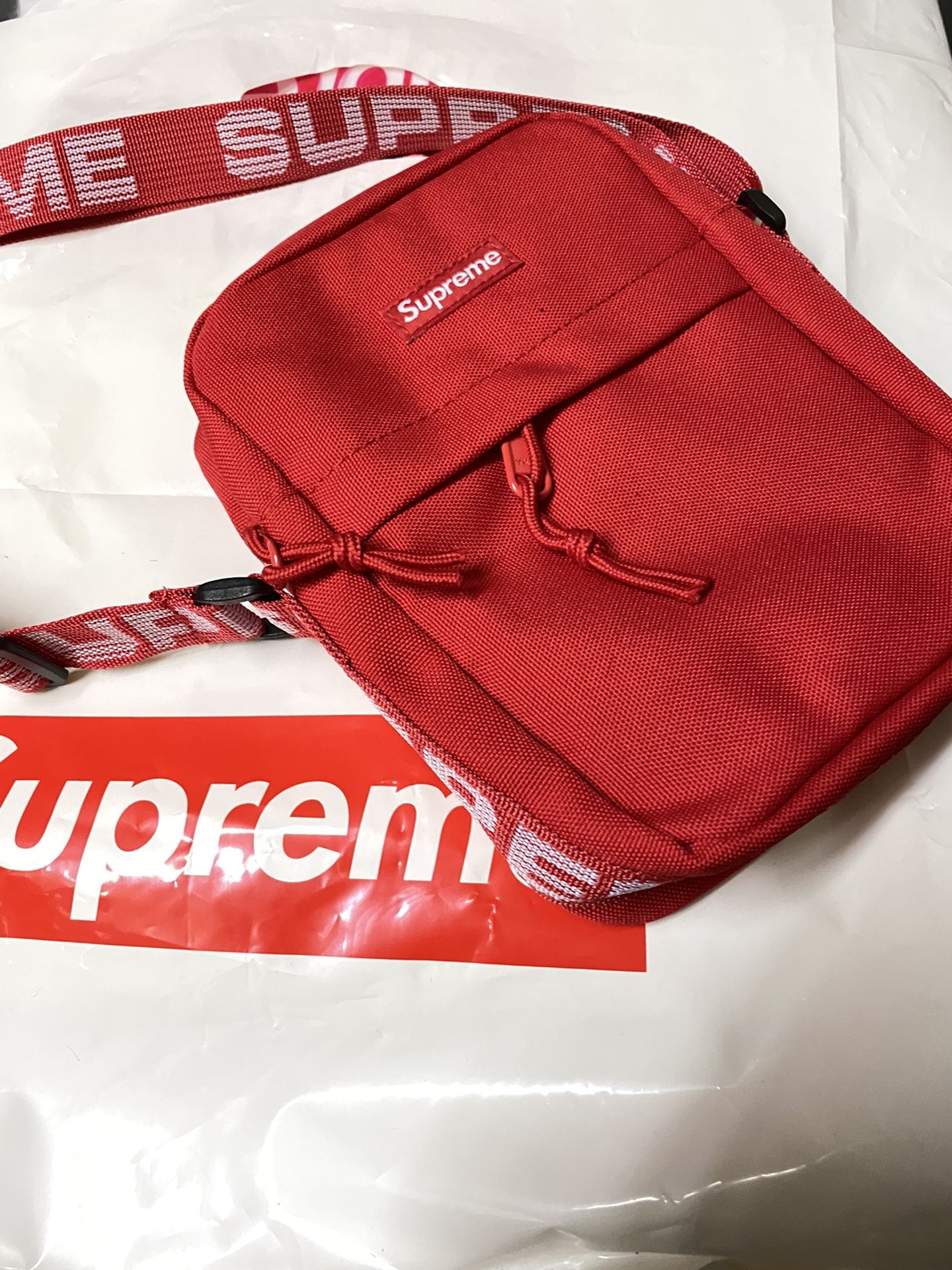 Hypestuff supreme shoulder bag fanny pack waist bag messenger bag SS18 available