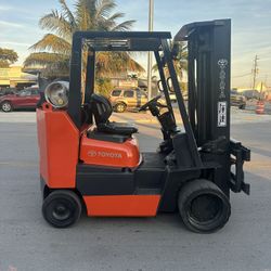 Forklift Toyota 
