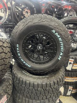 17” MFLOW WHEELS AND 285/70R17 MT TIRES