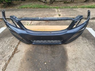 10-13 Volvo xc60 front bumper cover ( blue)