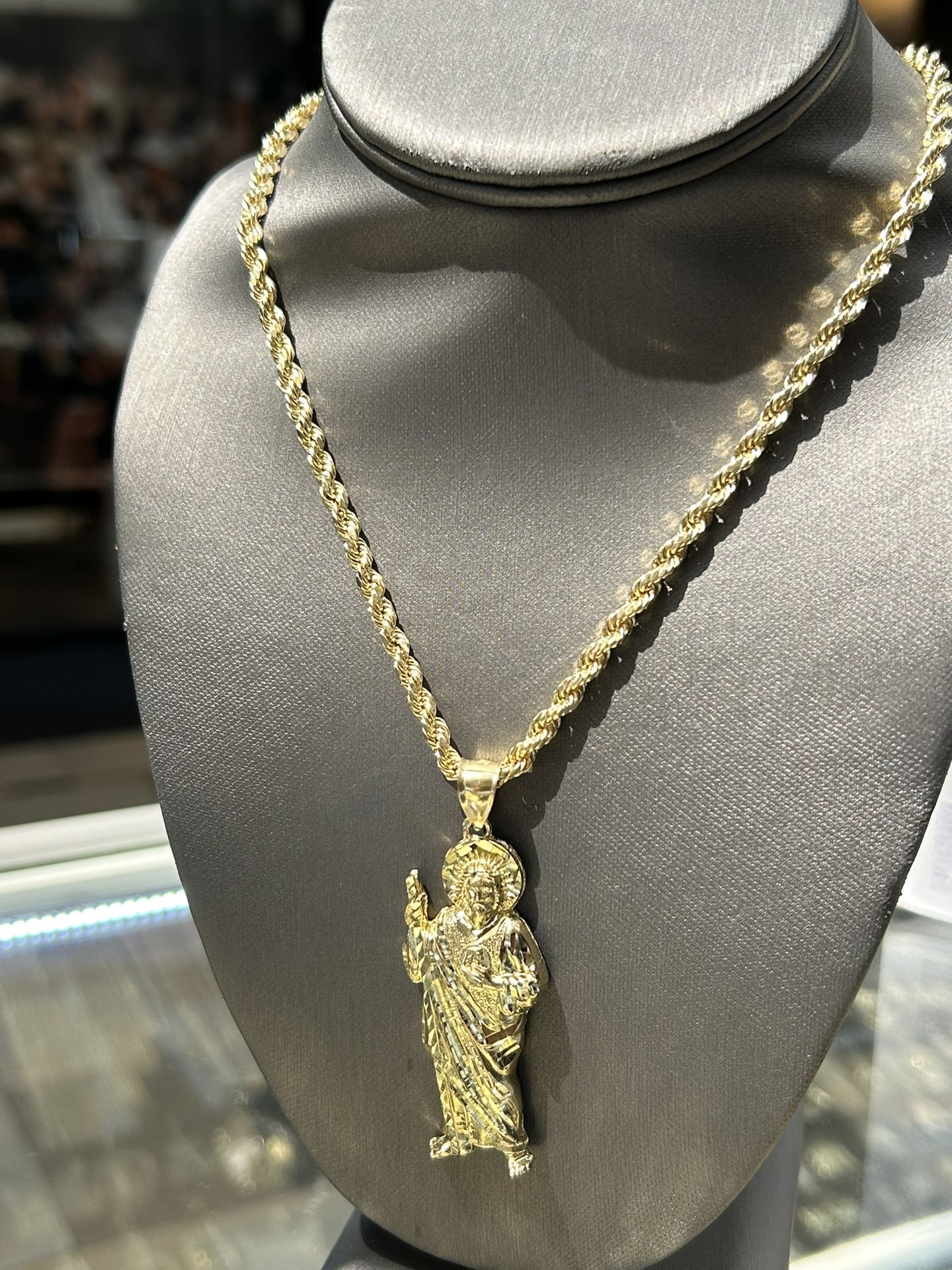 10kt Gold Rope Chain With Stjude Pendant 1875