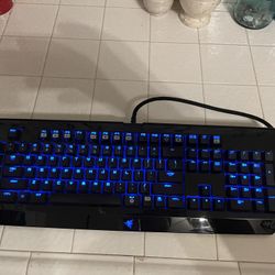 Razer Blackwidow Ultimate Mechanical Gaming Keyboard MX Blue