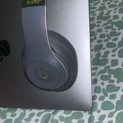 Beats Studio 3