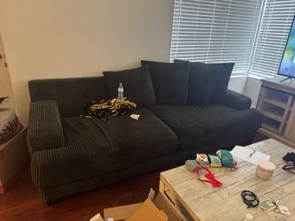 Couch set