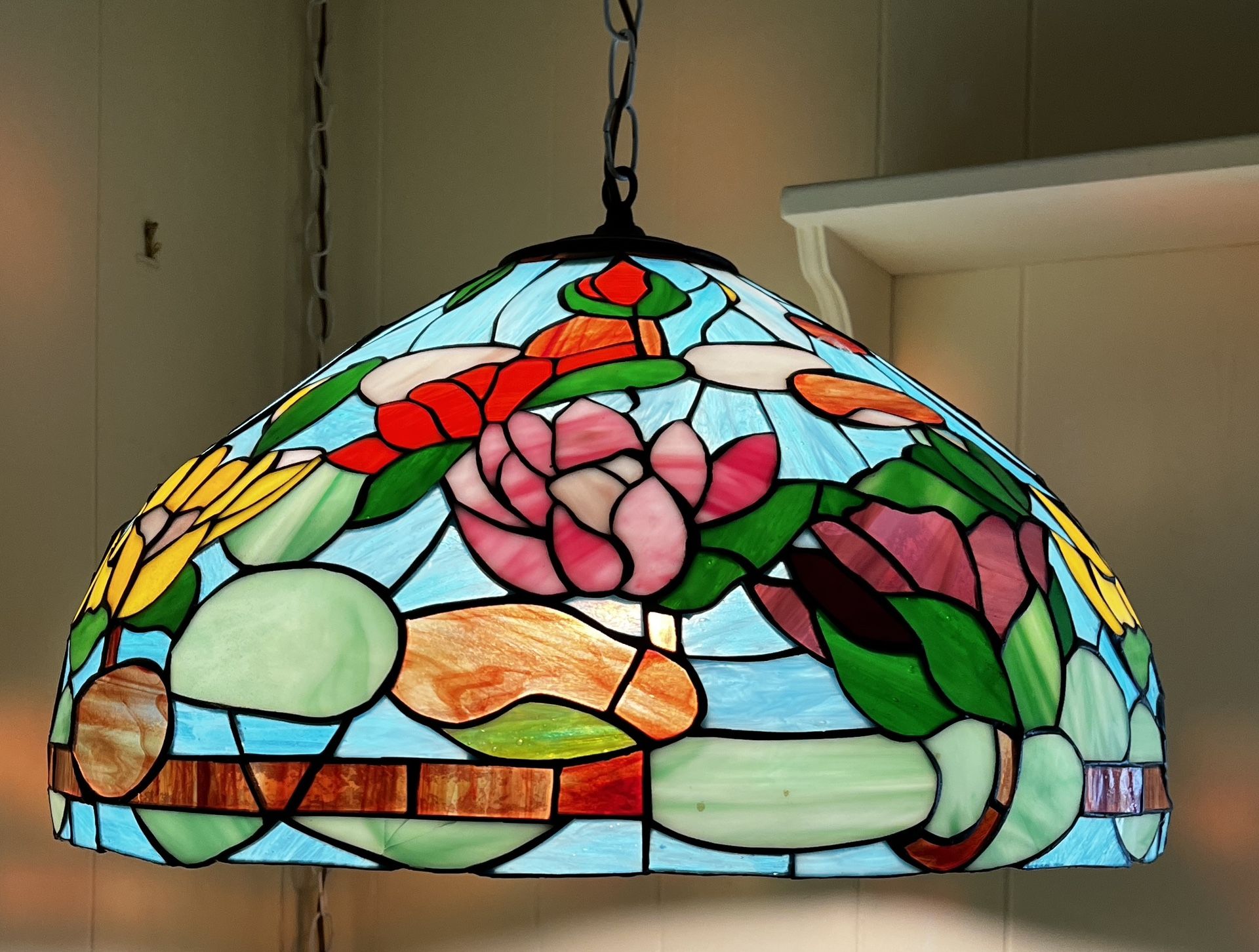 Stained Glass Hanging Lamp