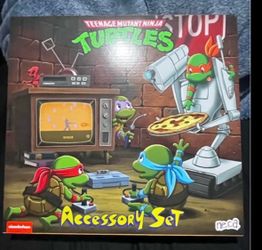 NECA Teenage Mutant Ninja Turtles Accessory Set