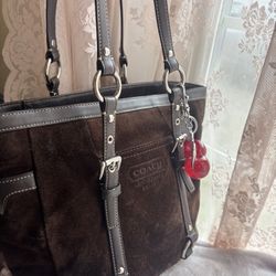 Coach gallery suede & leather tote 