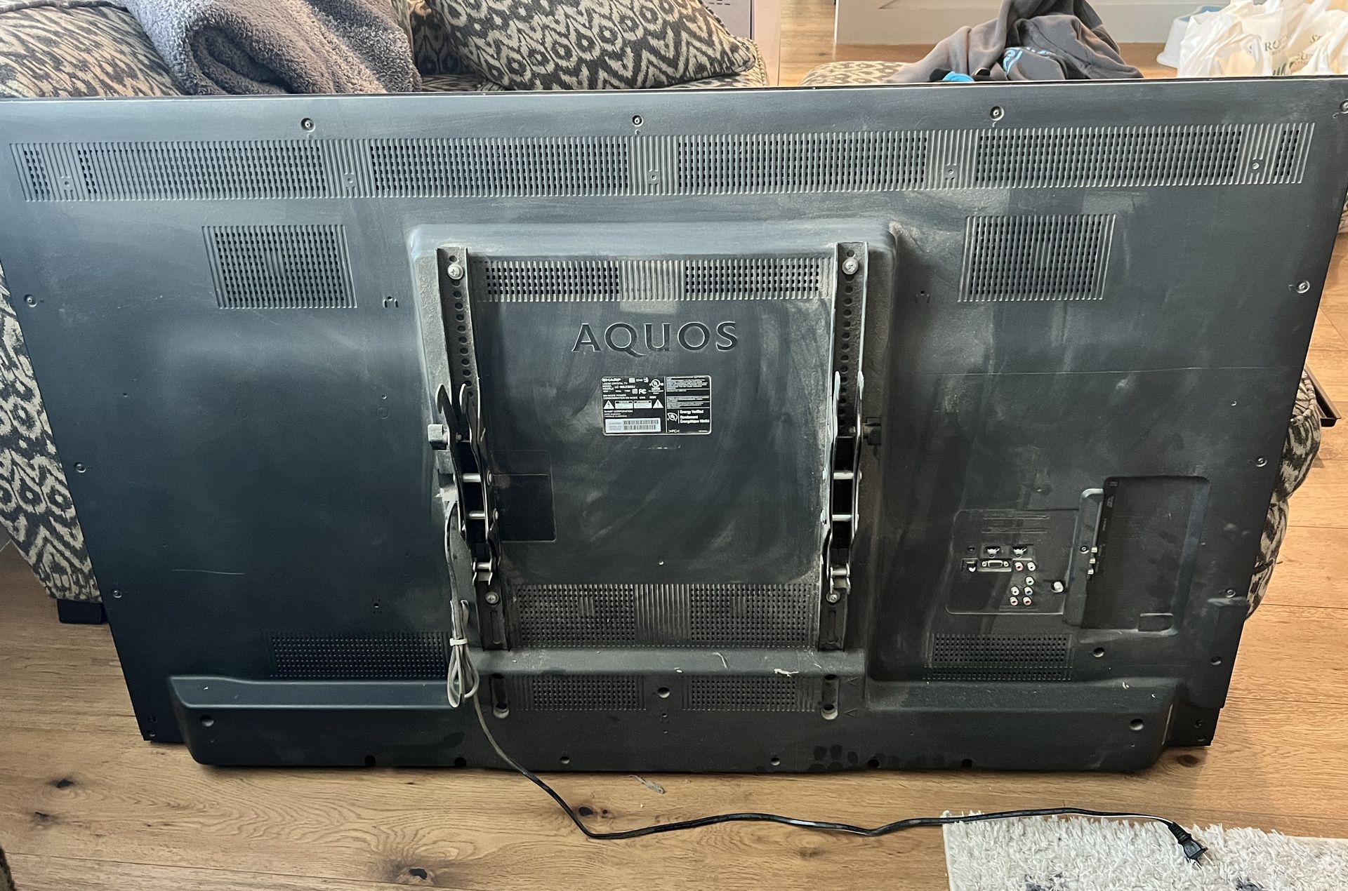 FREE Sharp 60 Inch Aquos TV for parts 