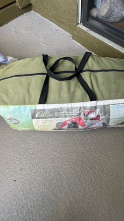 Tent, Sleeps 6.