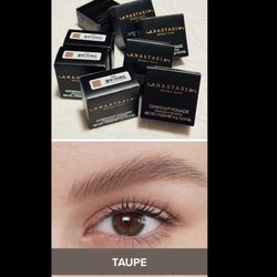 Anastasia Beverly Hills Brow Pomade Auburn 
