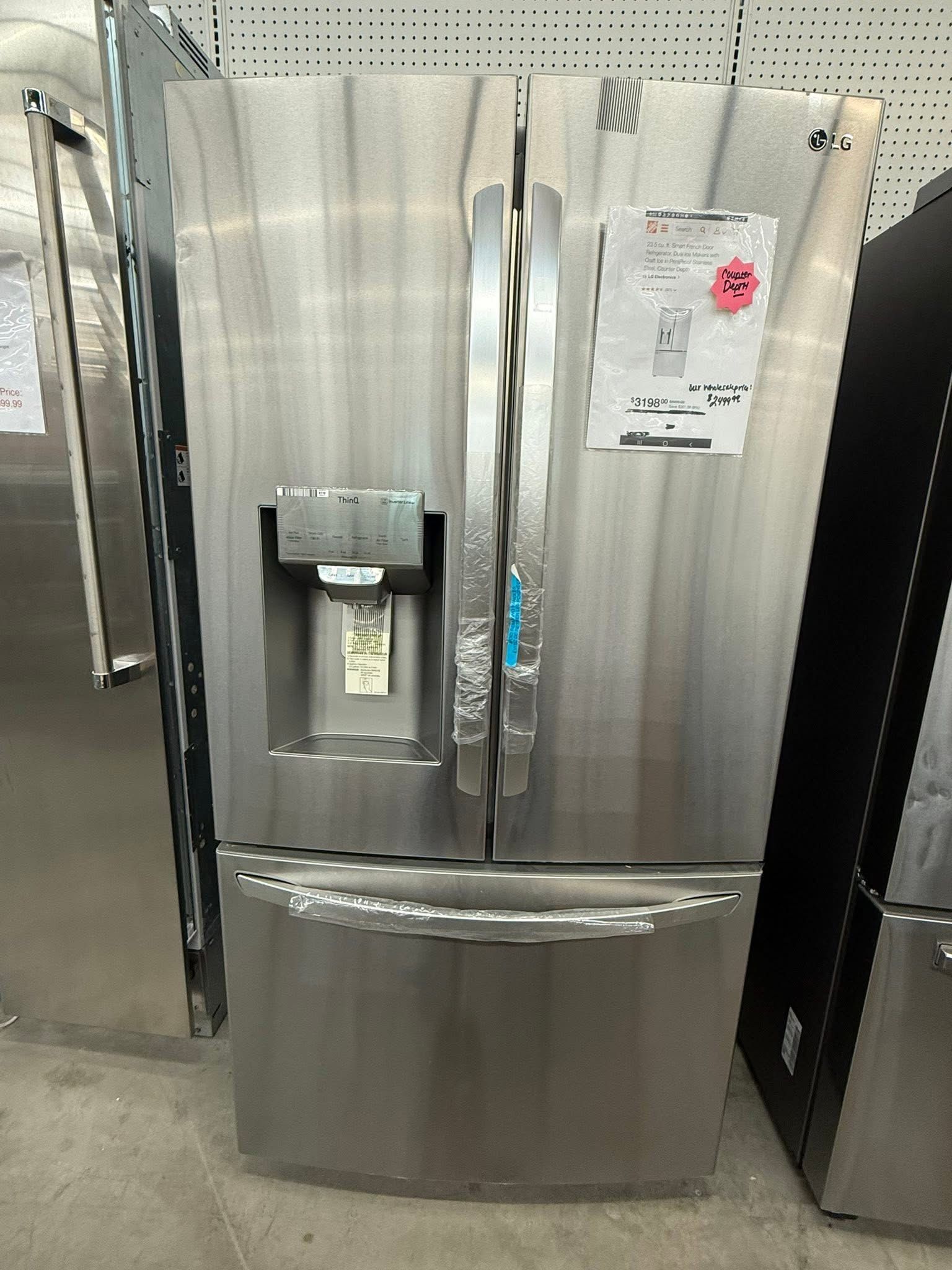 23.5 cu ft Smart French Door Refrigerator Dual Ice Markers with Craft Ice in PrintProof Stainless Steel Counter Depth