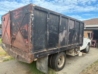 Chevy dump truck
