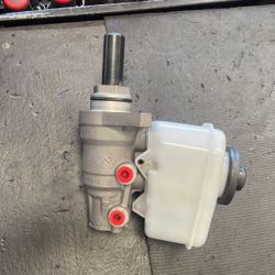 07 Tacoma Master Cylinder