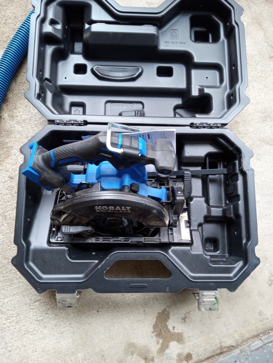 Kobalt Xtra 24v Brushless Cordless Circular Saw