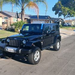 2015 Jeep Wrangler 4x4 Stick Shift Super Clean Inside And Out