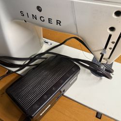 Singer Sewing Machine