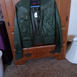 Light Green Leather Jacket New Size Large For 25.00