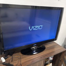 Vizio 42 Inch TV