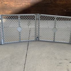 Toddleroo by North States Superyard baby and pet gate