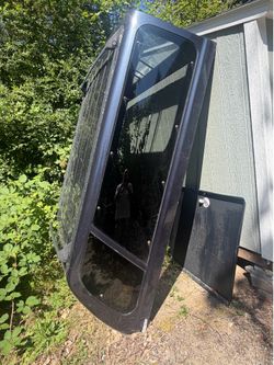 Truck canopy brand innovation