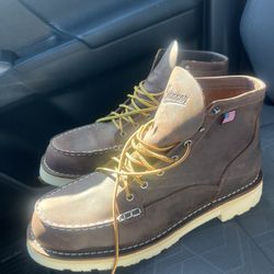 Danner 6inch Soft Toe   Size 13D men  Only wore them once.   Asking $200 NO taxes lol 😆   Retail $260