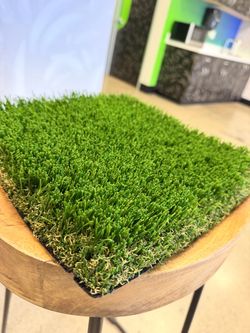 106 Ounce Artificial Grass Turf - Pasto Sintetico