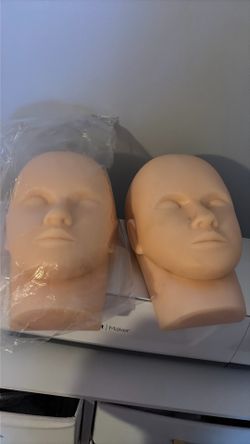Mannequin head