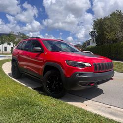 2019 Jeep Cherokee Trailhawk