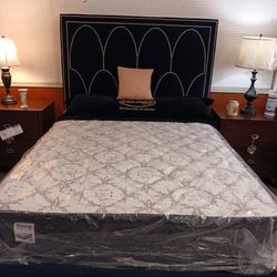 Old Town Furnitures Kingsize 1side Premium Pillow top Mattress And Box spring 